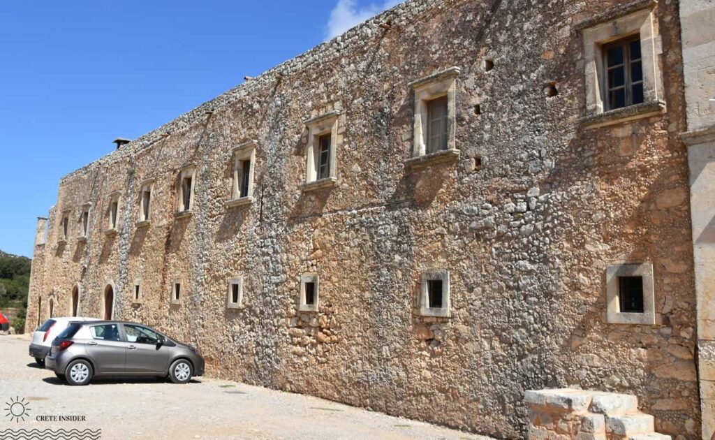 Moni Arkadi Parking Area
